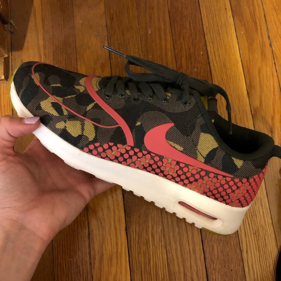 Nike Shoes - Nike Air Max Thea Nike Shoes - Nike Air Max Thea
